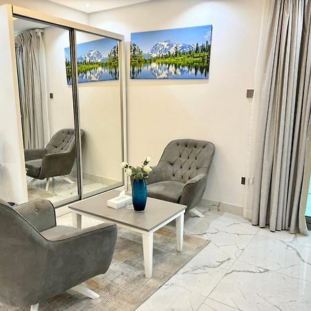 Al Safwa One Apartment Al Hidd Exterior photo