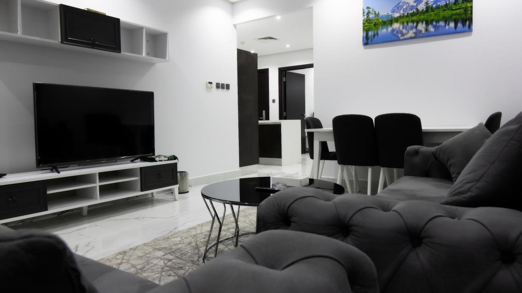 Al Safwa One Apartment Al Hidd Exterior photo